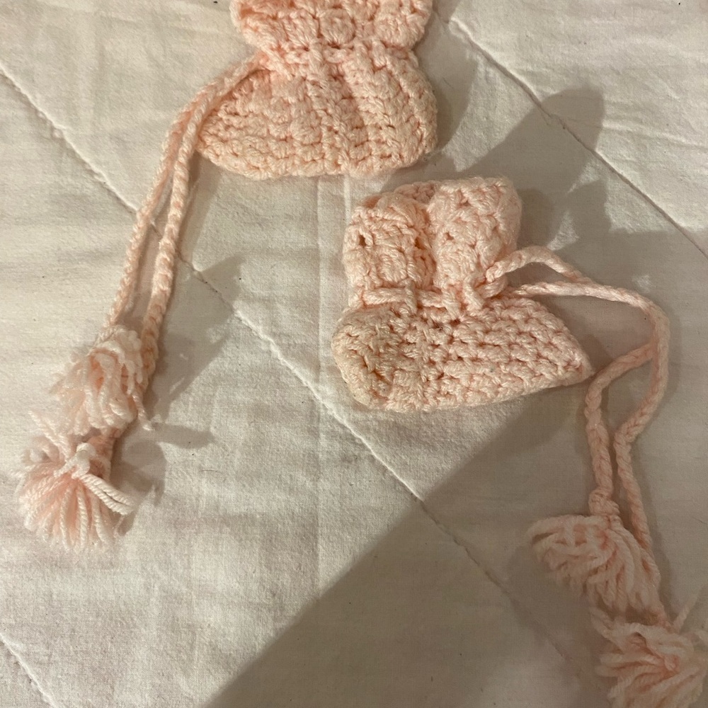 Hand Crafted Pink Booties Newborn (FB)